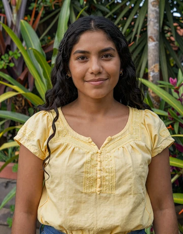 Isabella, 27, a Guatemalan woman from Cobán seeking a meaningful dating connection